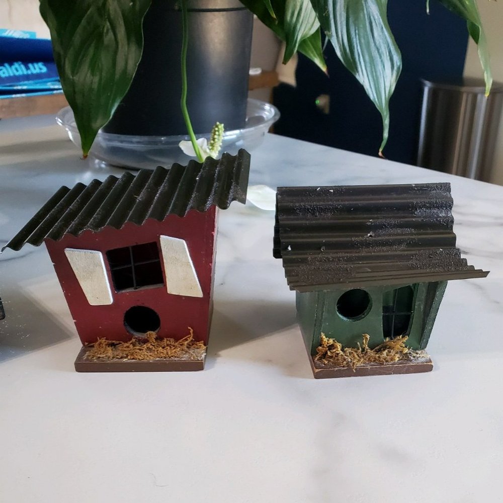 2 Corrugated Metal Roof Decorative Wood Birdhouse